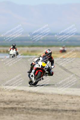 media/May-25-2025-Lets Ride (Sun) [[0ff033e448]]/C Group/1140am (Grapevine)/